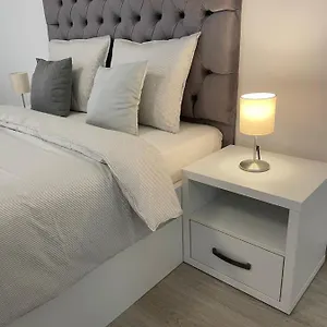 Confort 4 Apartament