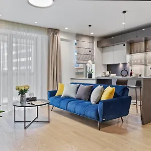 Aviation Tower Luxury Apartament