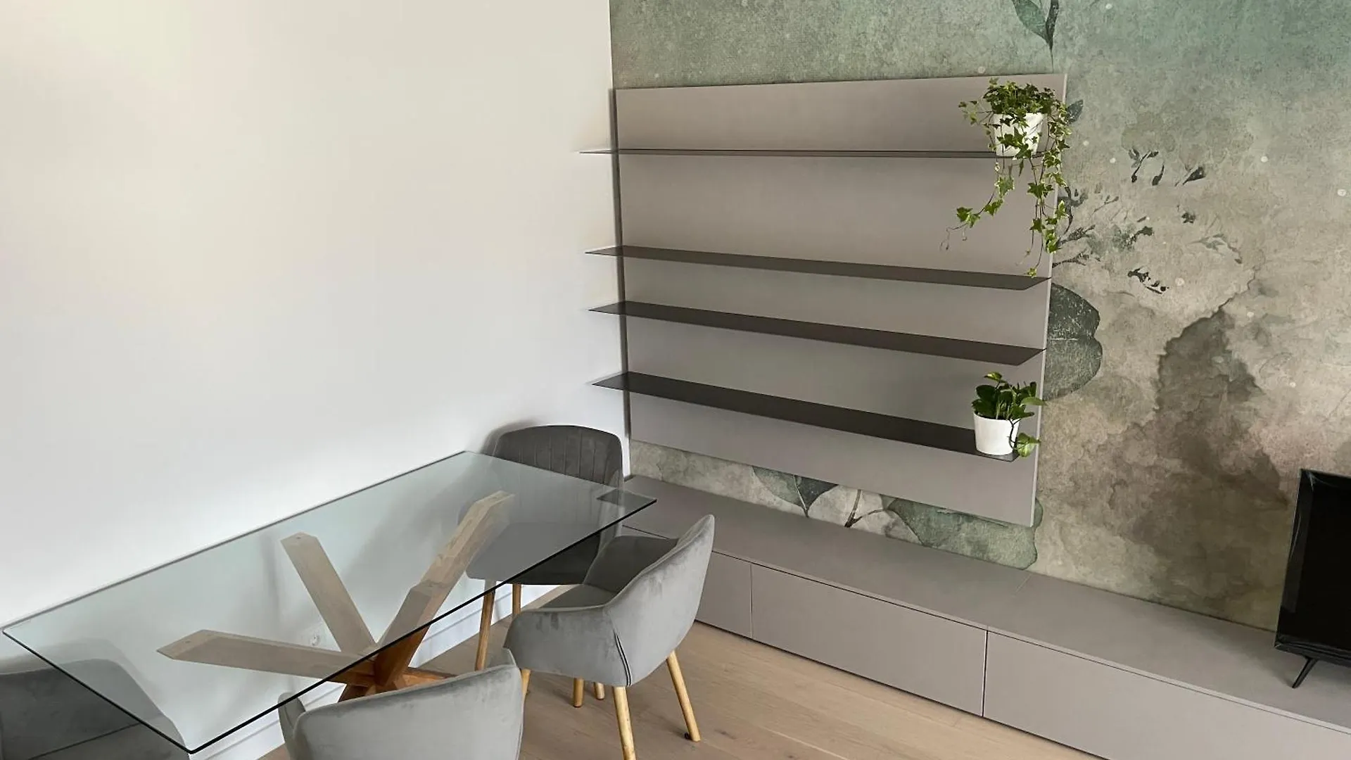 Nusco Business Apartament